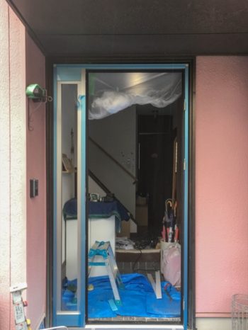 新設枠仮固定しました