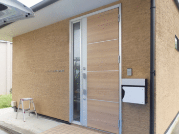 戸塚区団地集会場 かんたんドアリモ 開きドアからアウトセット玄関引戸交換