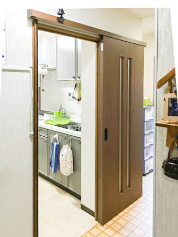 アウトセット引戸